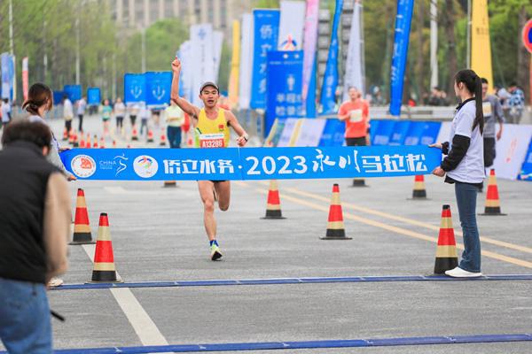 永川国际马拉松女子_永川马拉松2021视频_2020永川国际马拉松